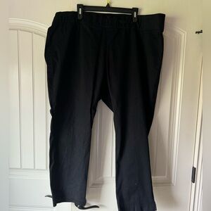 Old Navy black pixie pants